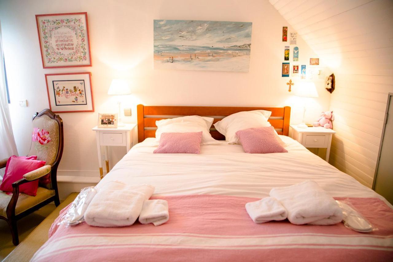 Le Champ Du Renne Bed and Breakfast Le Mans Exteriör bild