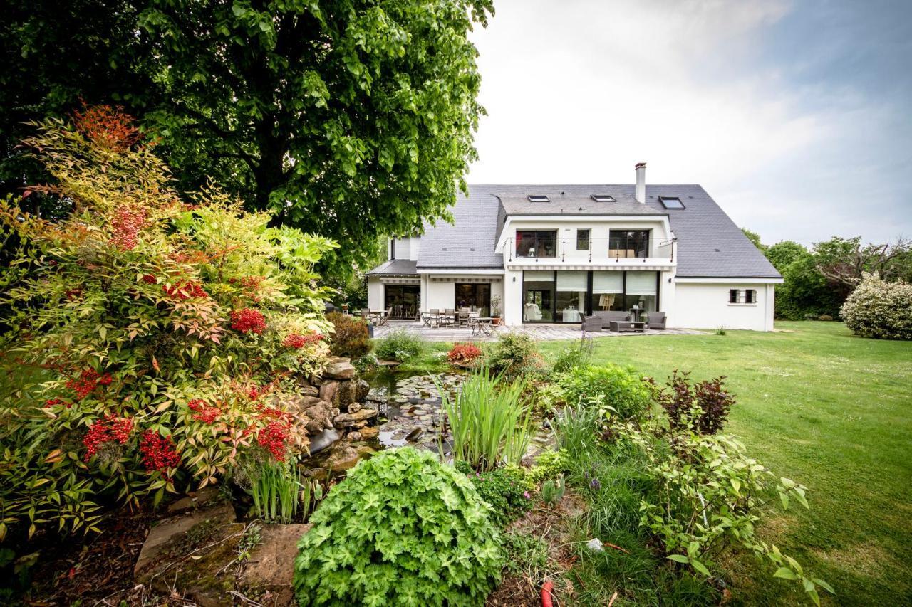 Le Champ Du Renne Bed and Breakfast Le Mans Exteriör bild